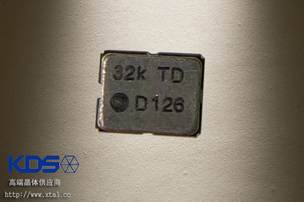 7HD03276A01 32.768KHz温补晶振 DSK321STD 3.3V 3.8PPM