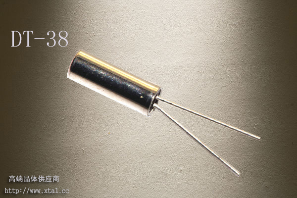 32.768KHz晶振,1TC125BFNS088,DT-38,12.5PF,10PPM,必威体育手机版下载网站
,3x8晶振